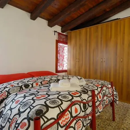 شقة 2578 Casa البندقية