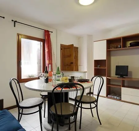 2578 Casa Appartamento *